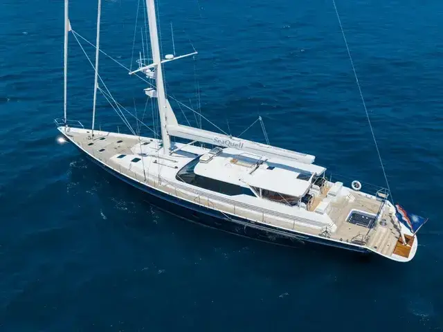 Alloy Yachts 108