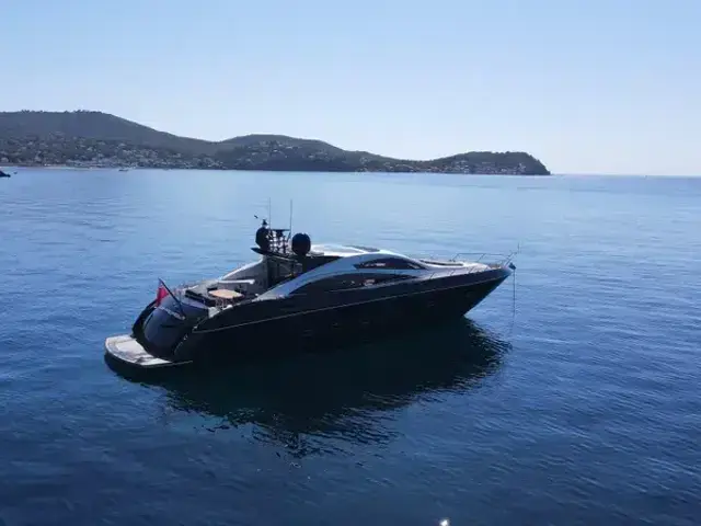 Sunseeker Predator 82