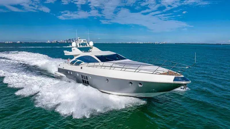 Azimut 86s