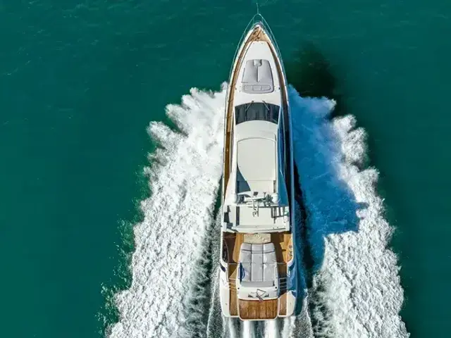 Azimut 86s