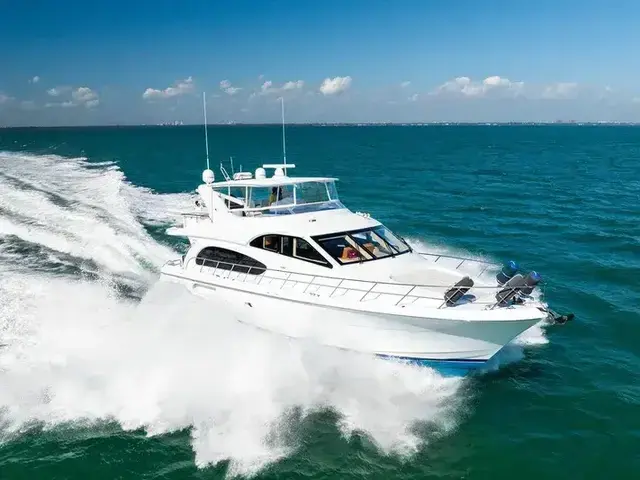 Hatteras 64 Motor Yacht