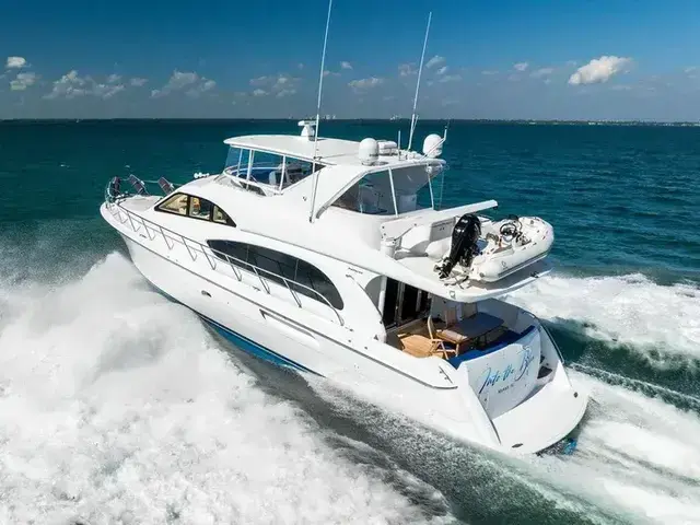 Hatteras 64 Motor Yacht