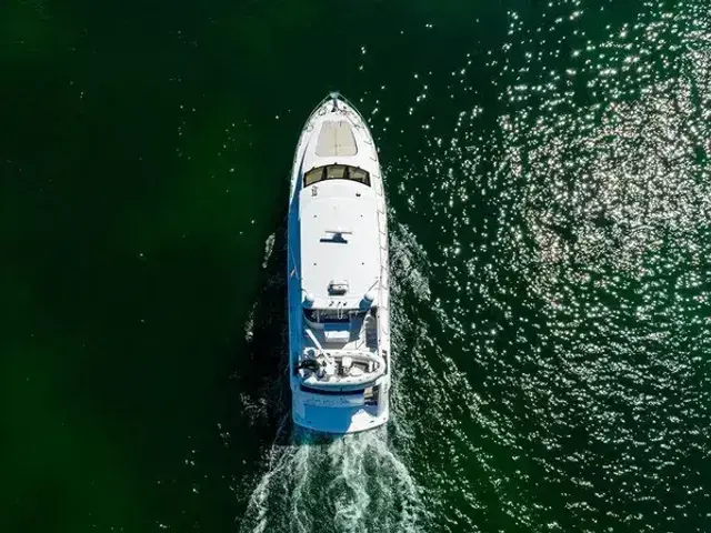 Hatteras 64 Motor Yacht