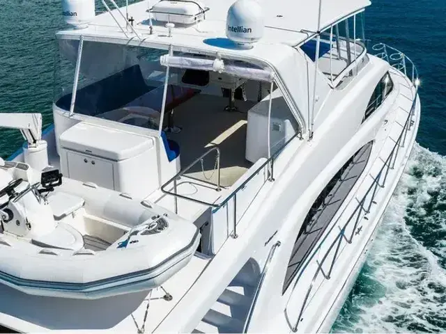 Hatteras 64 Motor Yacht