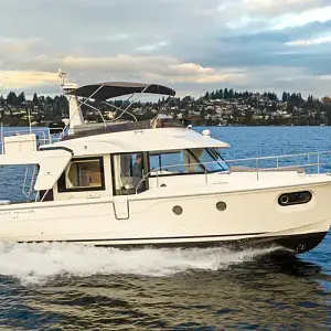 2023 Beneteau Swift Trawler 41 Fly