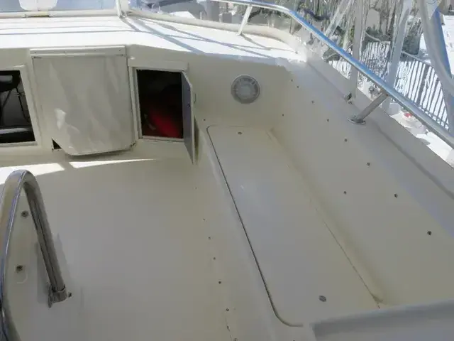 Hatteras 55 Convertible