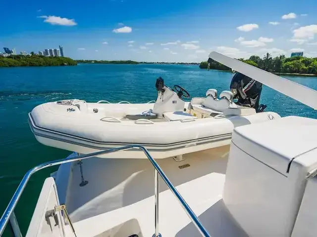 Hatteras 64 Motor Yacht