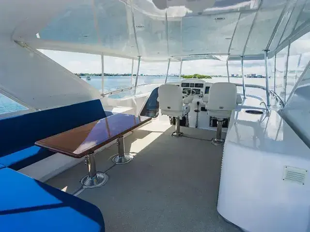 Hatteras 64 Motor Yacht