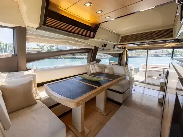 Azimut 64