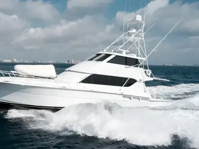 Hatteras 70 Convertible