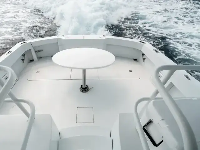 Hatteras 70 Convertible