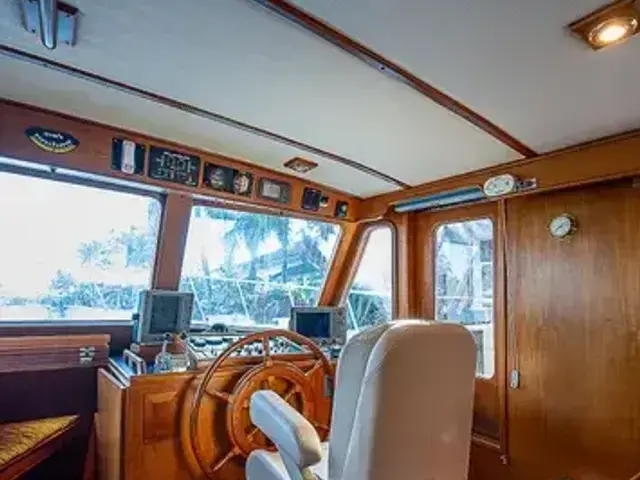 Defever 49 Pilothouse