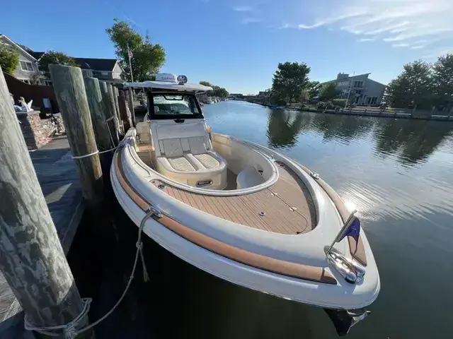 Chris Craft Catalina 30