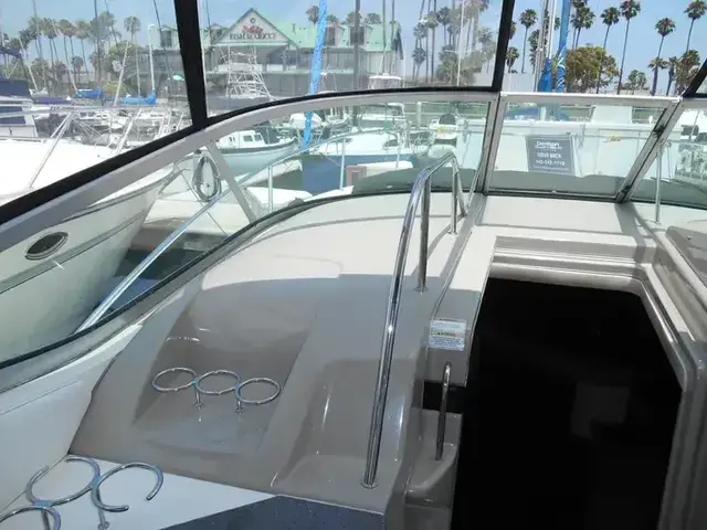 Sea Ray 330 Sundancer