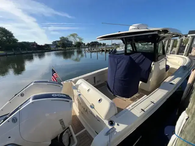 Chris Craft Catalina 30