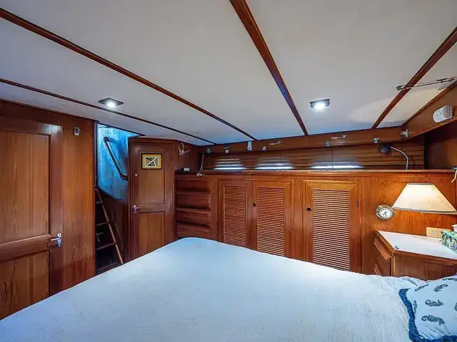 Defever 49 Pilothouse