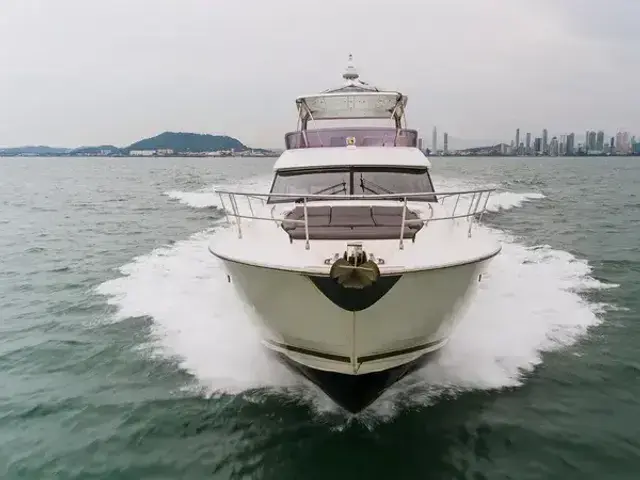 Prestige 550 Fly