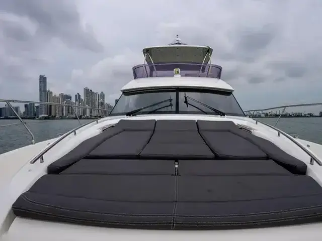 Prestige 550 Fly