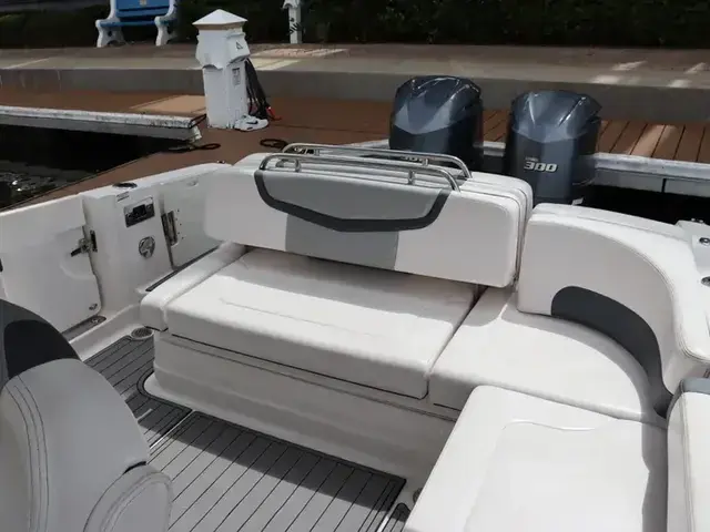 Chaparral 300 Osx