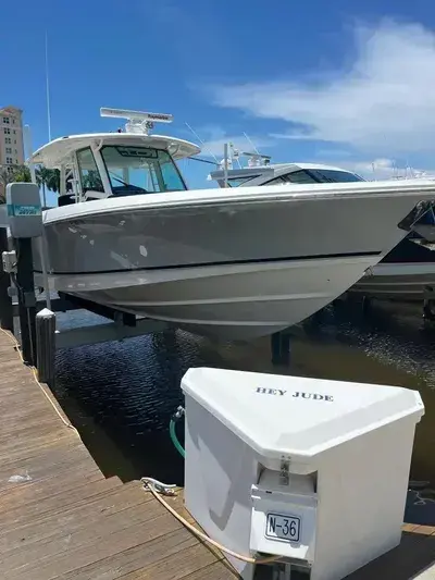 2018 Boston Whaler 38 outrage