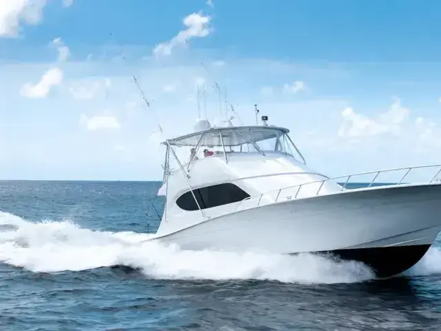 Hatteras 70 Convertible