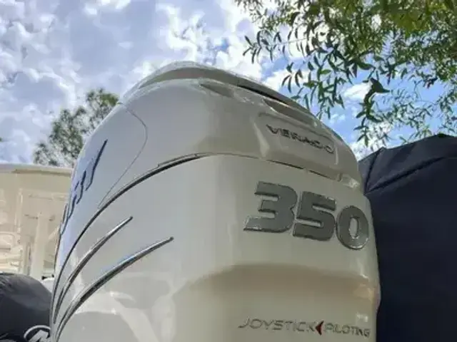 Boston Whaler 38 Outrage