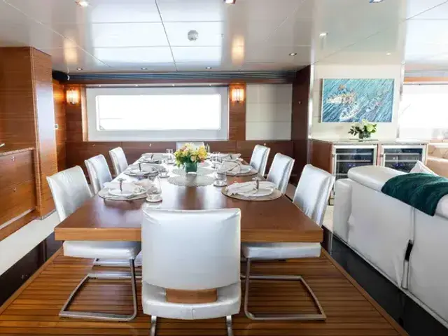 Heesen 125