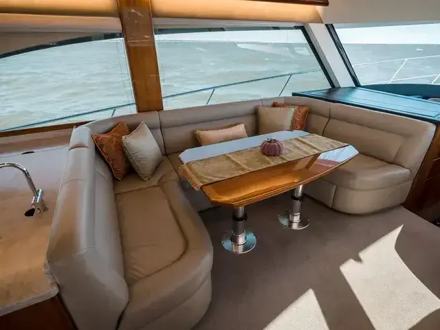 Riviera Enclosed Flybridge 53