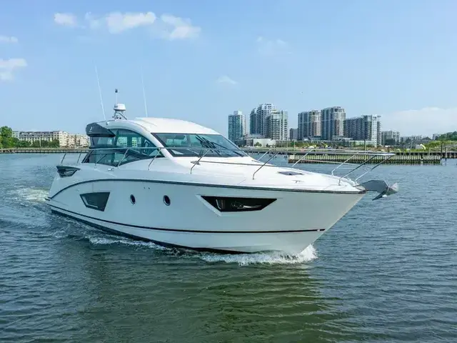 Beneteau 50