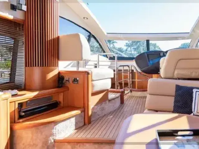 Sunseeker Manhattan 52