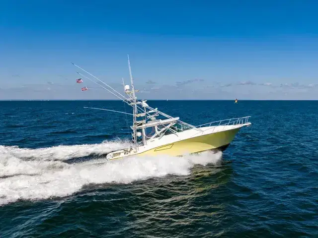 Cabo 40 Convertible