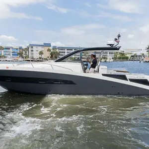 2011 Azimut 38 Atlantis