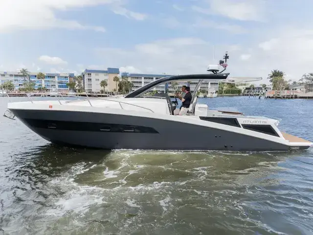 Azimut 38 Atlantis