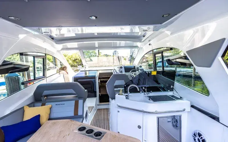 2023 Beneteau gran turismo 32