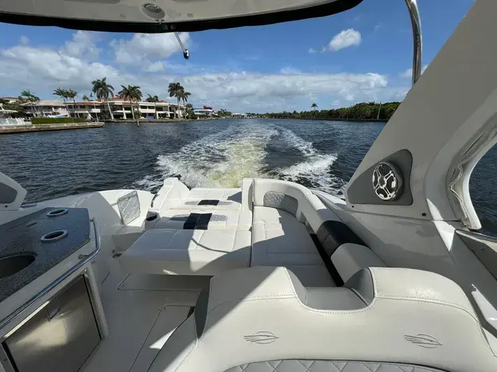 2012 Chaparral 327 ssx