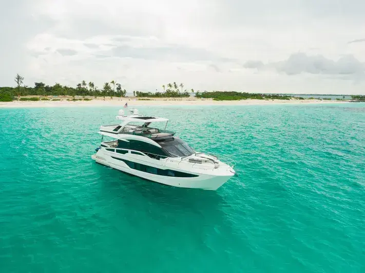 2021 Galeon 640 fly