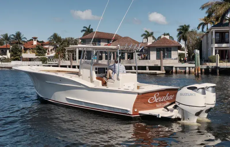 2019 Carolina Skiff 32' center console