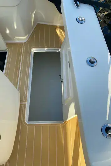 2019 Carolina Skiff 32' center console