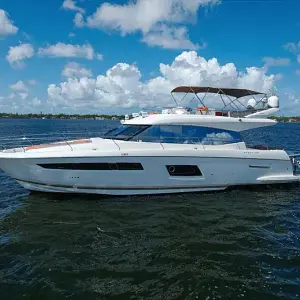 2015 Prestige 550 Fly