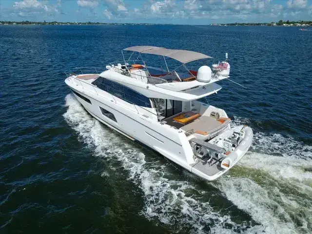 Prestige 550 Fly