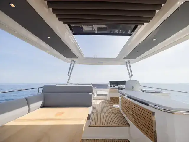 Beneteau Grand Trawler  62