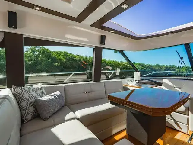 Tiara Yachts 53 Coupe