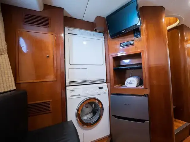 Azimut 80