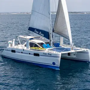 2001 Catana 43