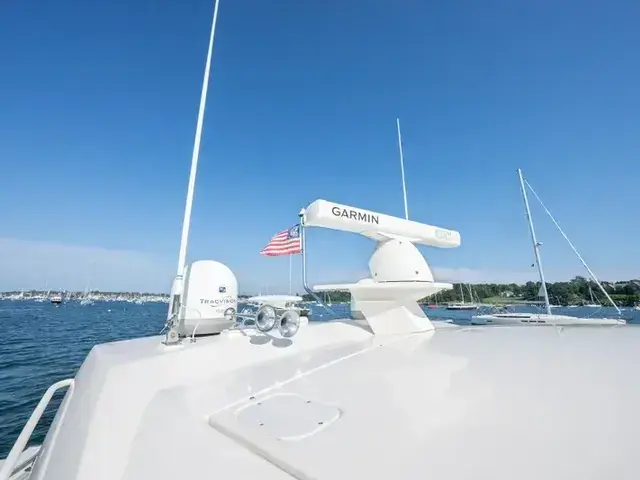 Tiara Yachts 44 Coupe