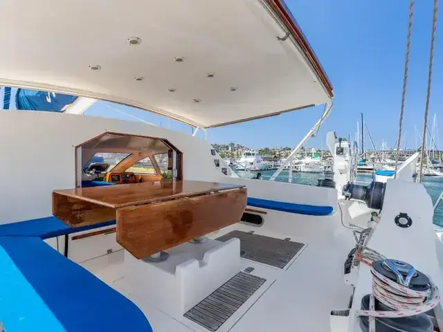 Catana 43