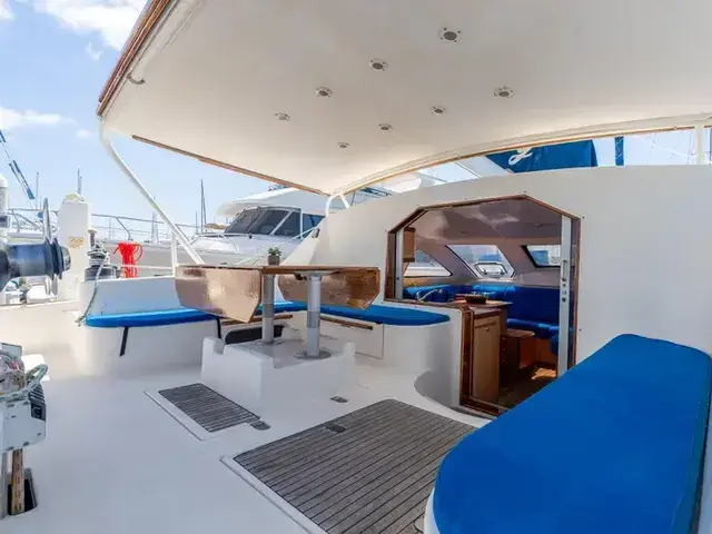 Catana 43