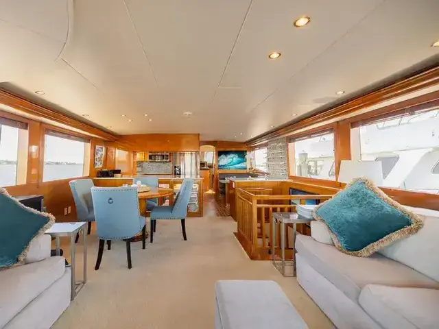 Hatteras 75 Motoryacht