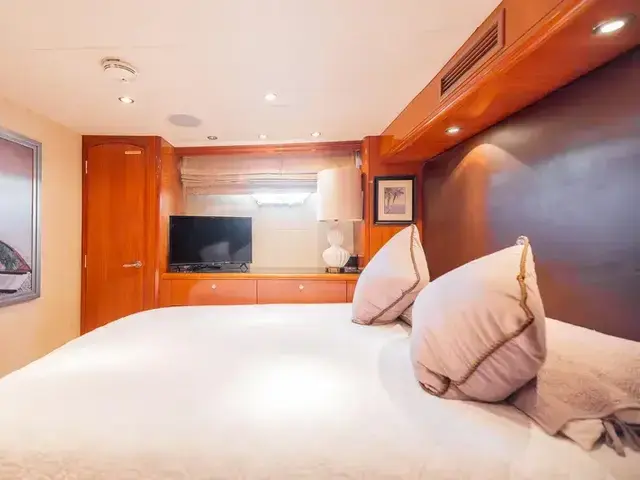 Hatteras 75 Motoryacht