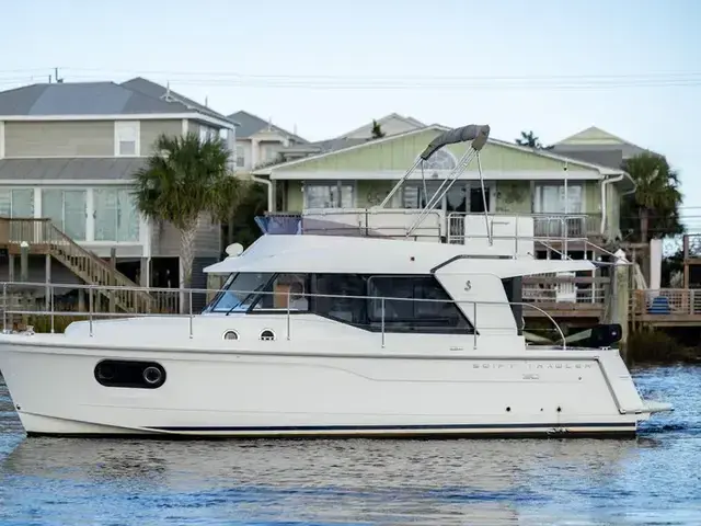 Beneteau Swift Trawler 30